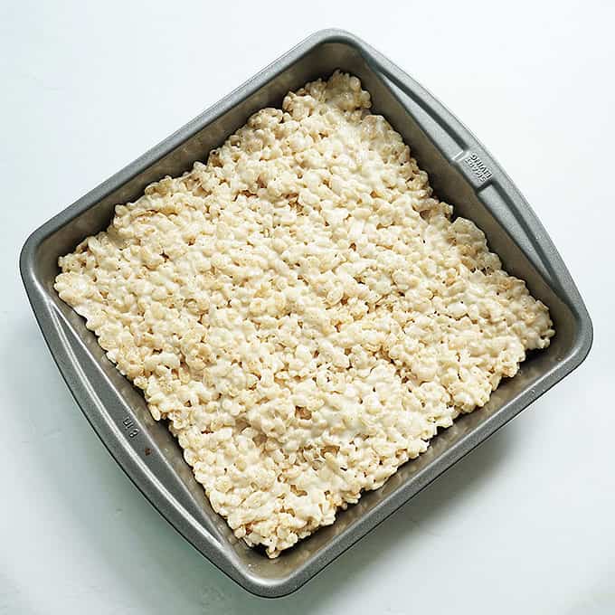 white chocolate rice krispie treats in baking pan