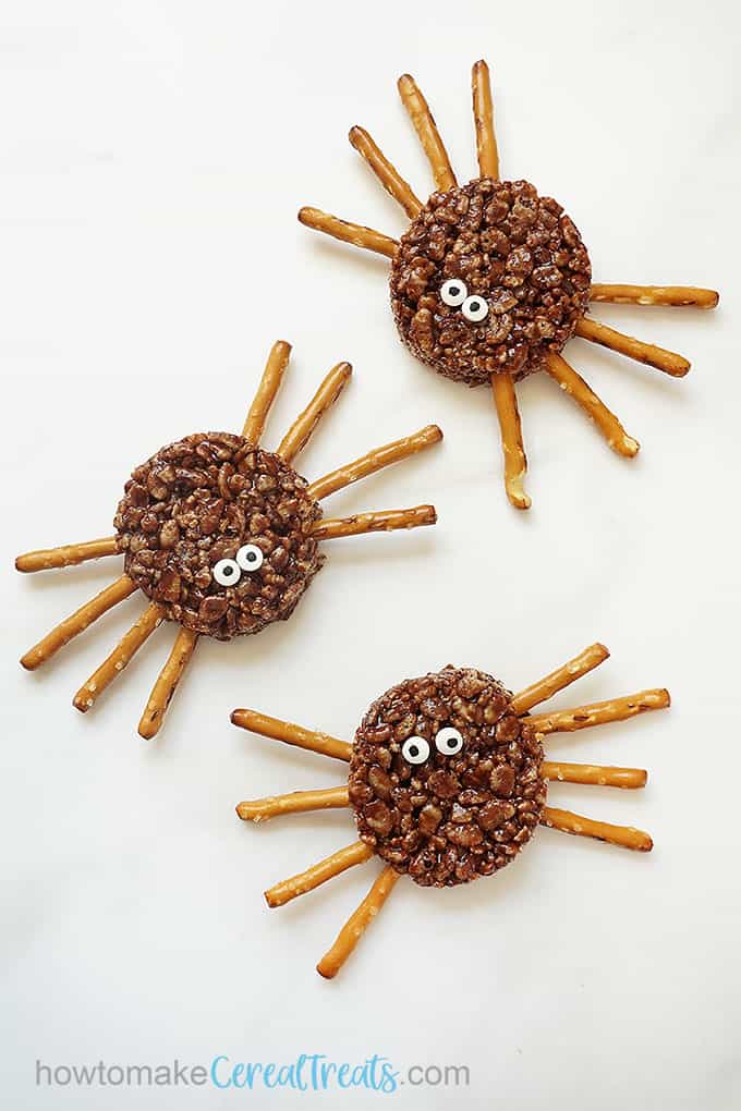 chocolate spider Rice Krispie Treat for Halloween