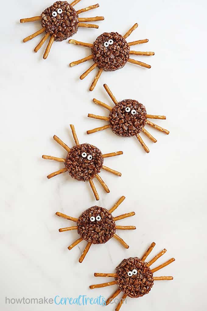 chocolate spider Rice Krispie Treat for Halloween