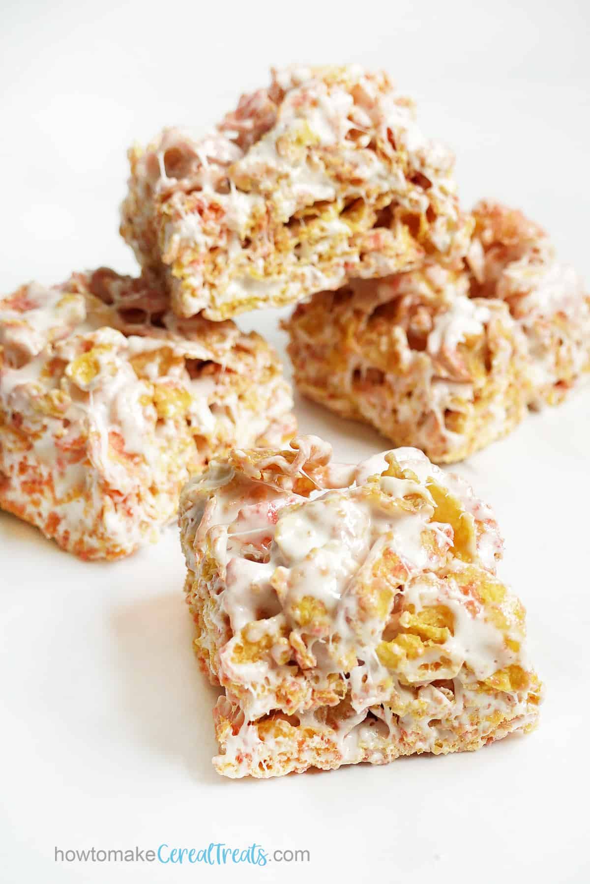 cereal treats with strawberry milkshake frosted flakes