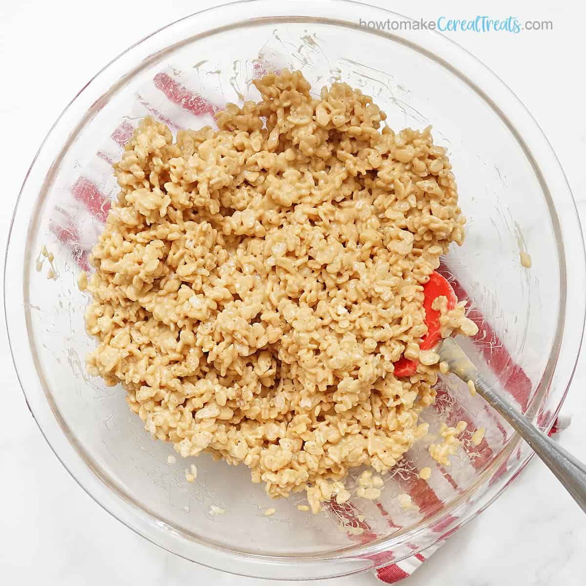 Peanut butter rice krispie treat mixture
